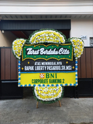 Papan Bunga Duka di Takalar