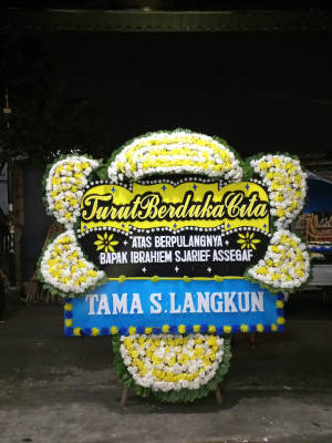 Papan Bunga Duka di Takalar
