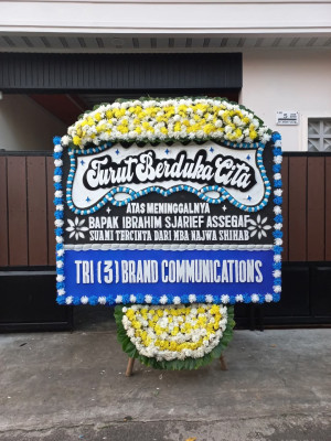 Papan Bunga Duka di Takalar